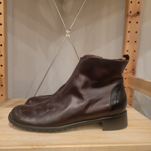 Maggie's Shoes Made in Italy Leather Boots 39 - Picture 3 of 9